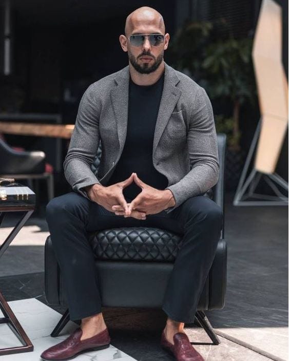 What are the essential items in an "old money" wardrobe for men? CERPELO