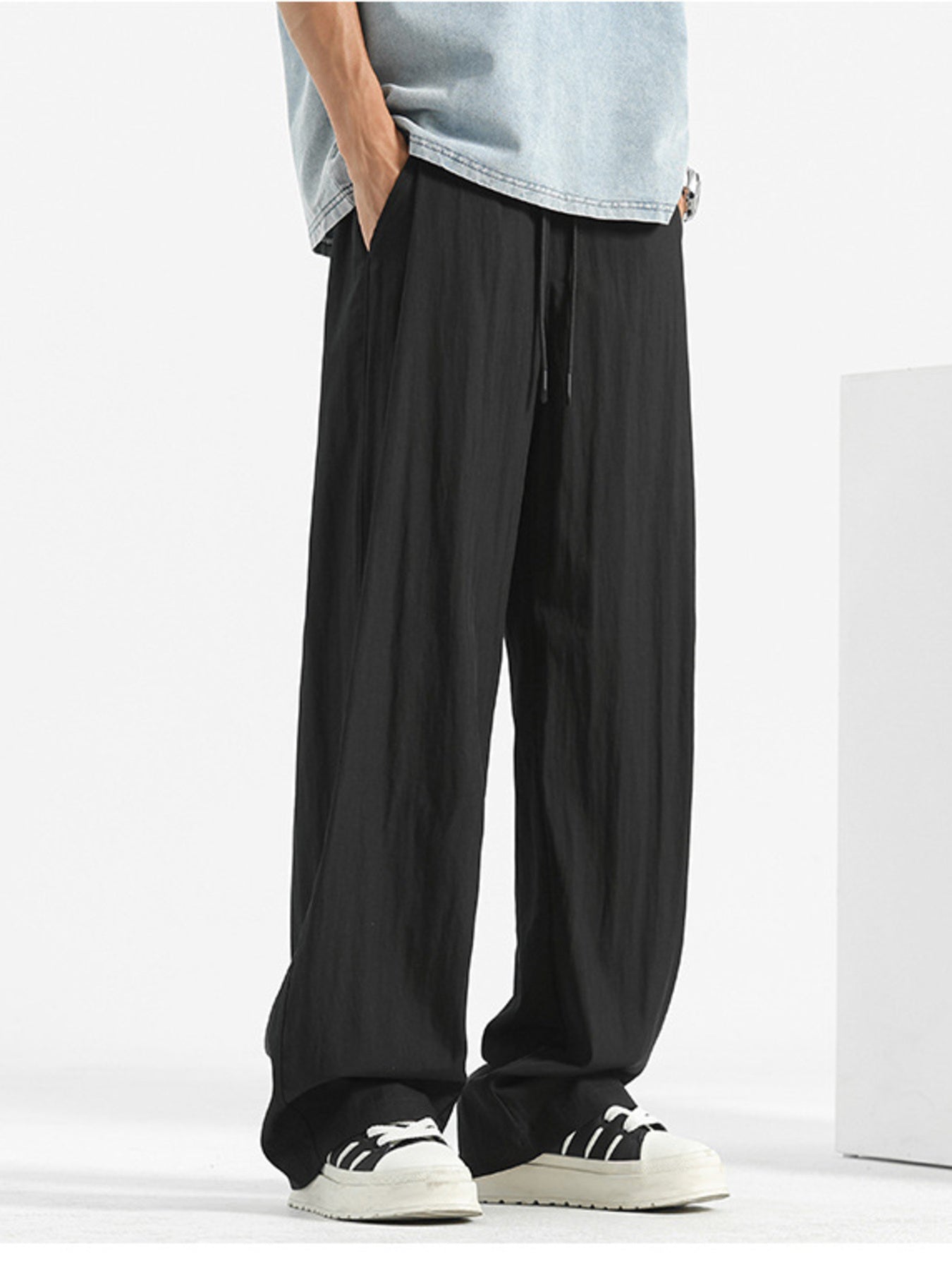 c7b90e67854a44a8b5fee88210a72c6f-Max