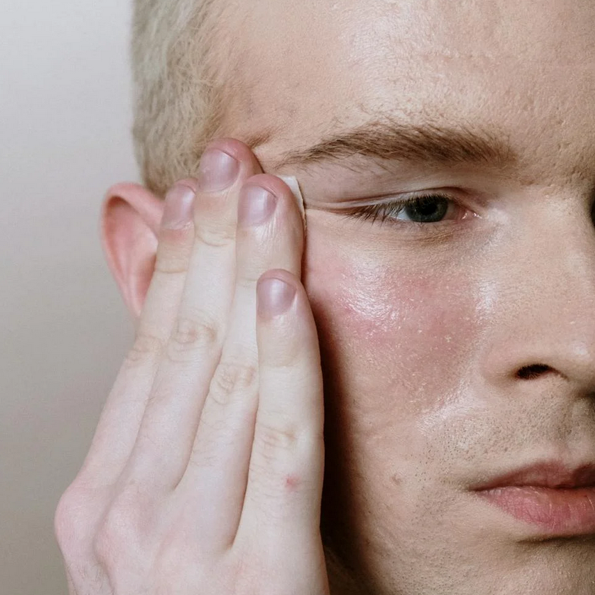 Men’s Glow-Up Checklist: 10 Steps to Look More Attractive Instantly