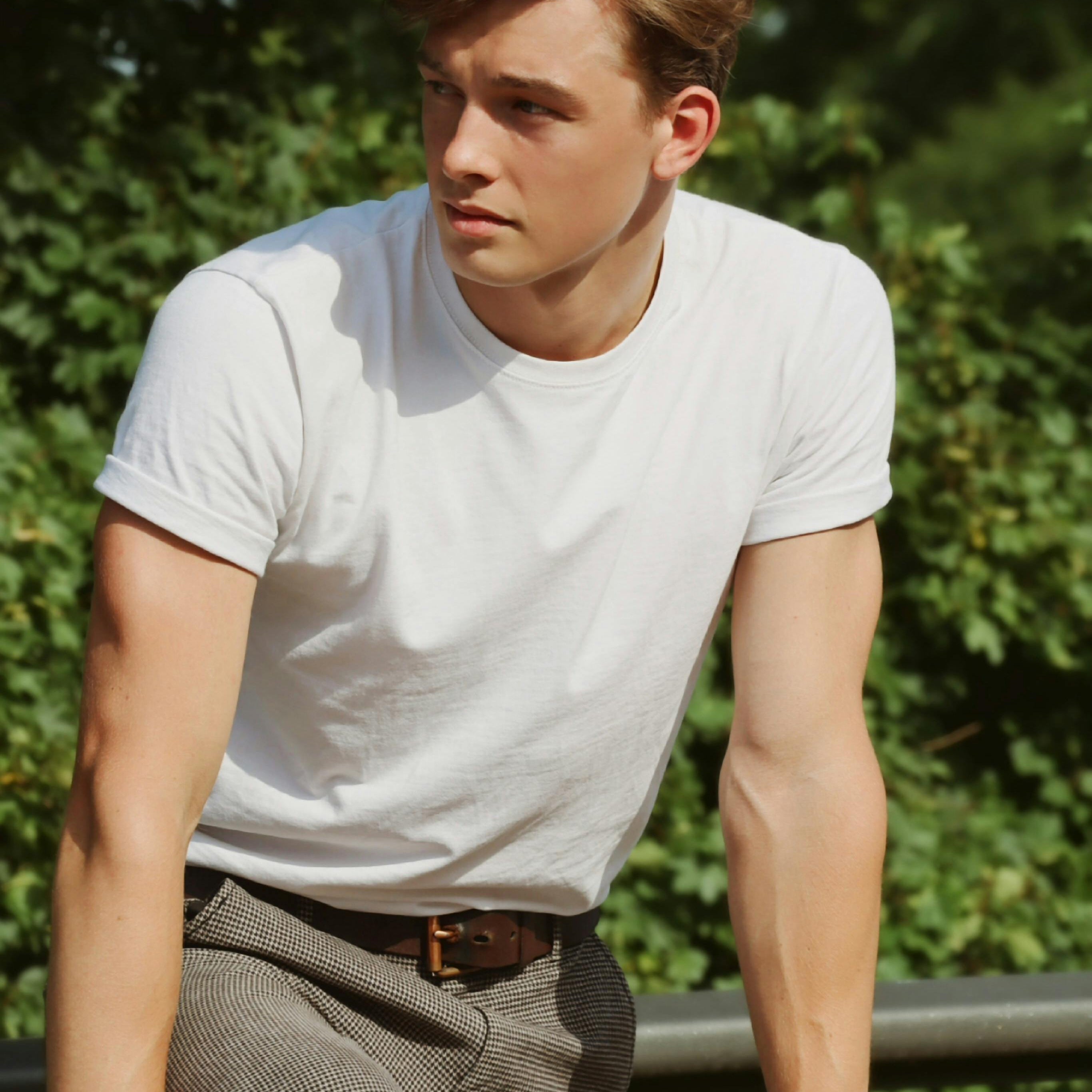 What is the "old money" fashion style for men?