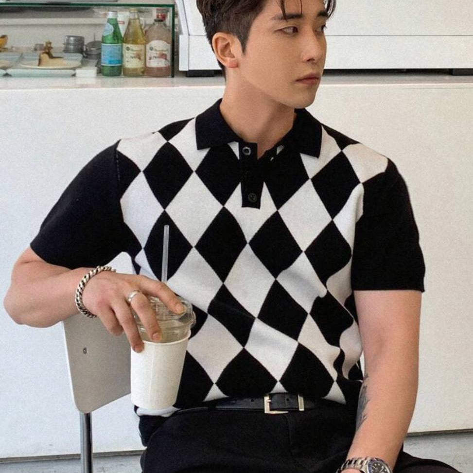 The Ultimate Guide to Dressing Like Old Money in 2024