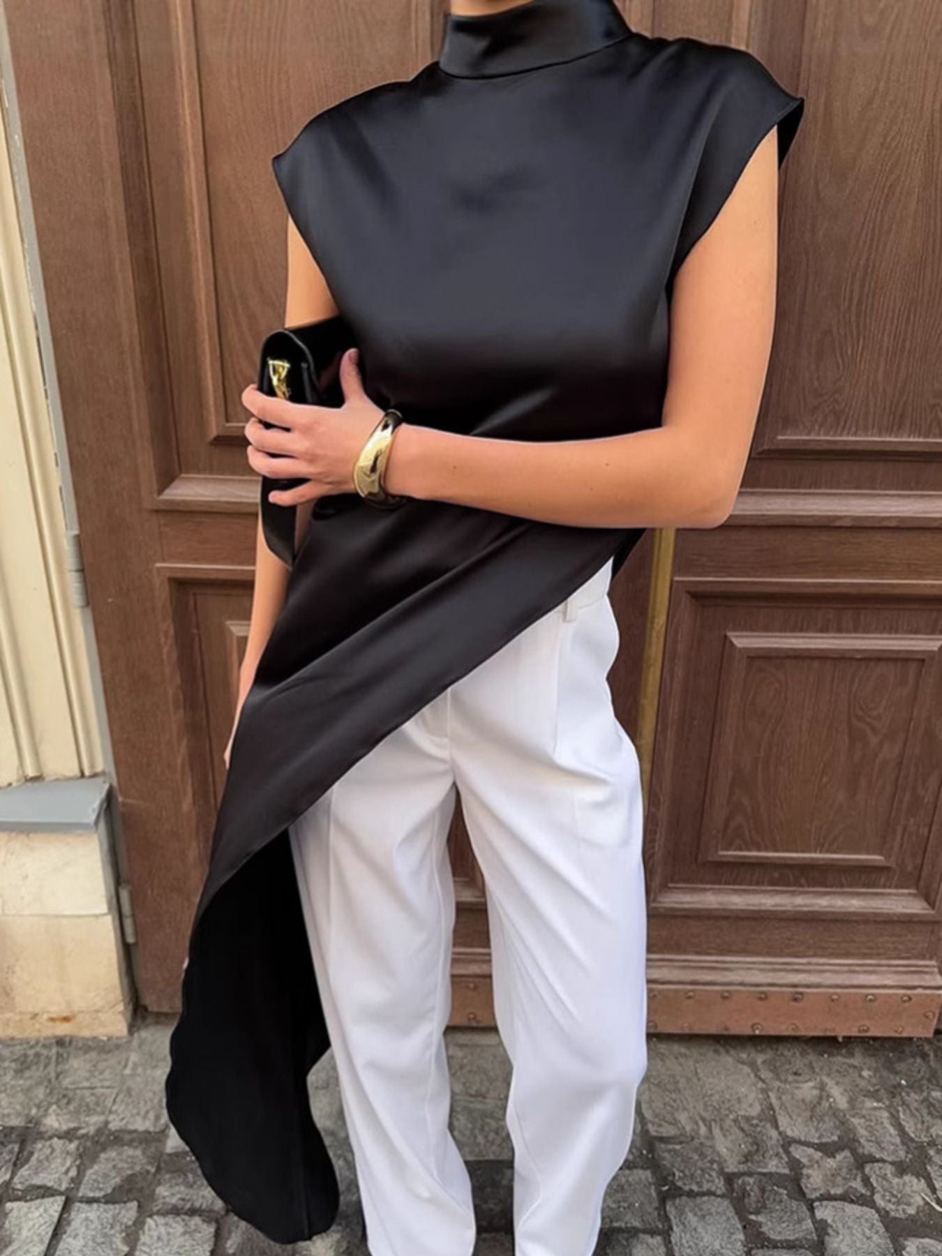 4ff0ee7c-faf0-4513-b4a3-e6e403aed24c-Max