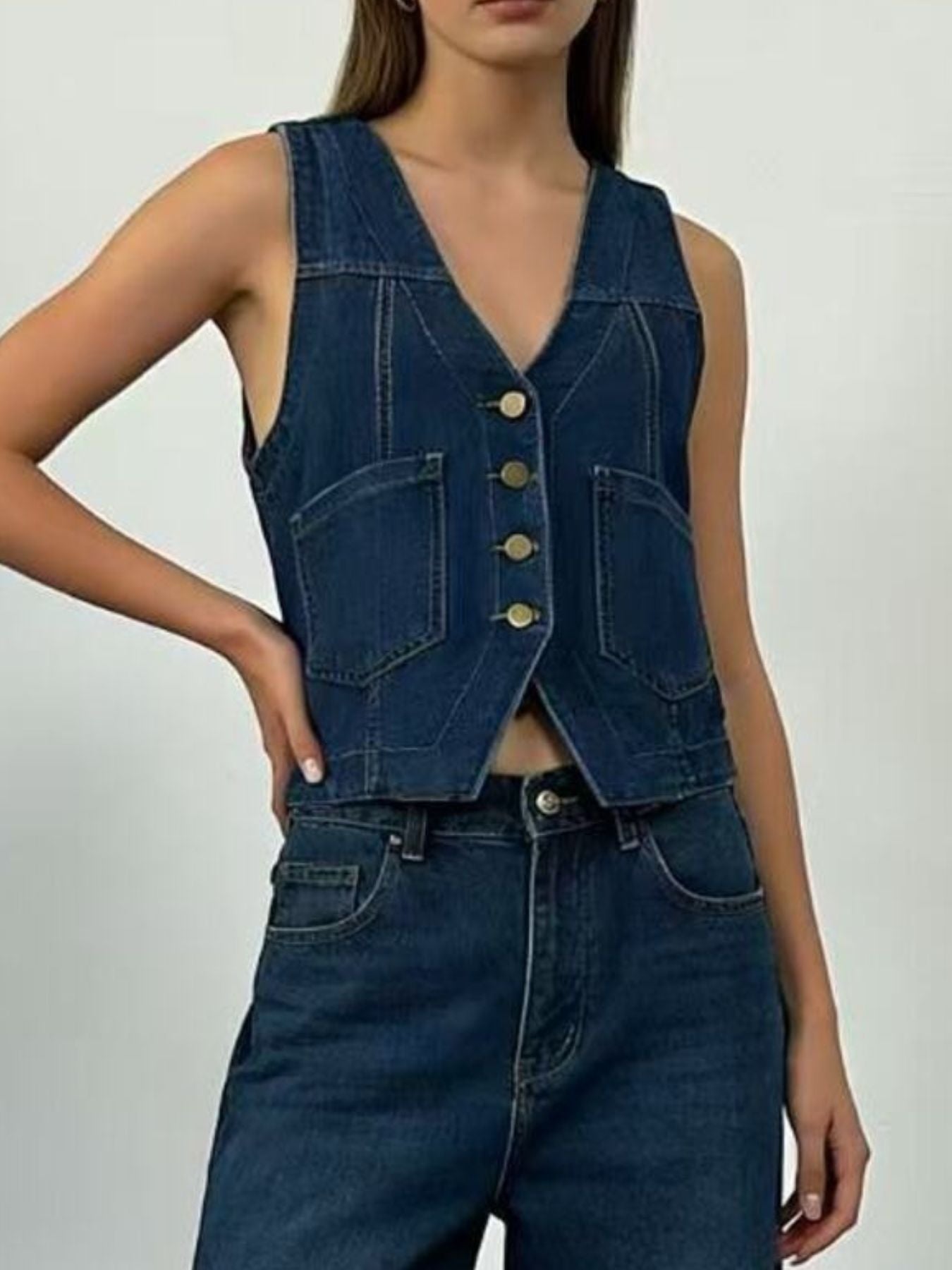 f7d0c9da-11f2-431e-bf71-ad29654a4f63-Max